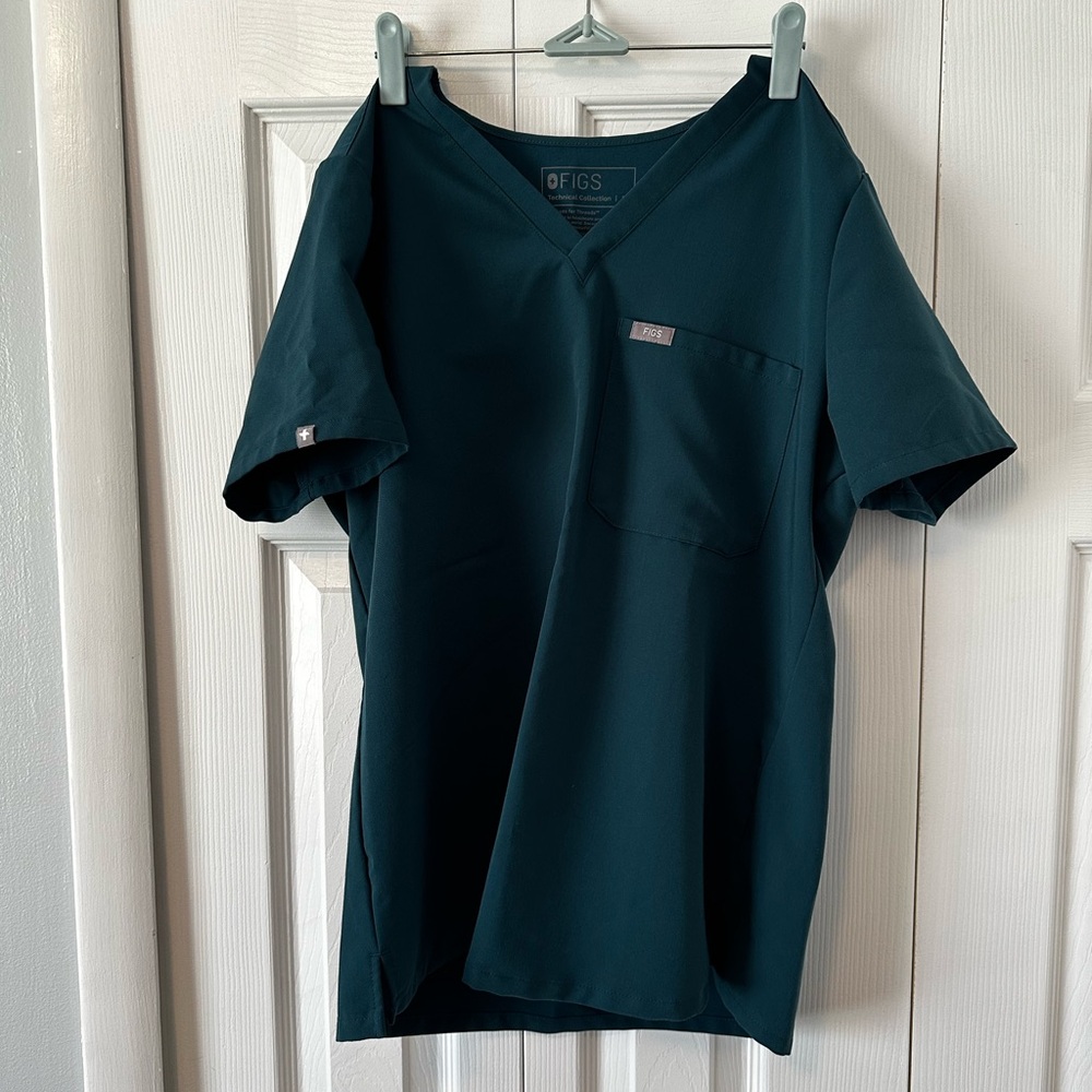 Figs Women’s Teal V-Neck Scrub Top